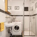 Pavia Flexyrent Ac Milán