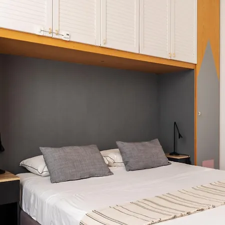 Pavia Flexyrent Ac 公寓